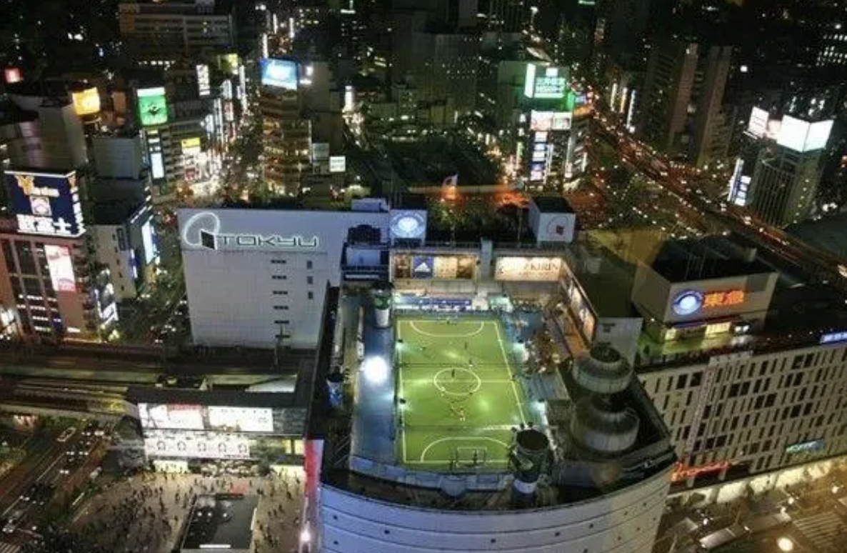 读书工作搞事业无疑是更好的选择,什么足球必须得往后稍稍!