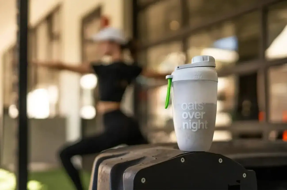 职业赌徒靠玩扑克发财,转卖冷泡燕麦年入2亿美元